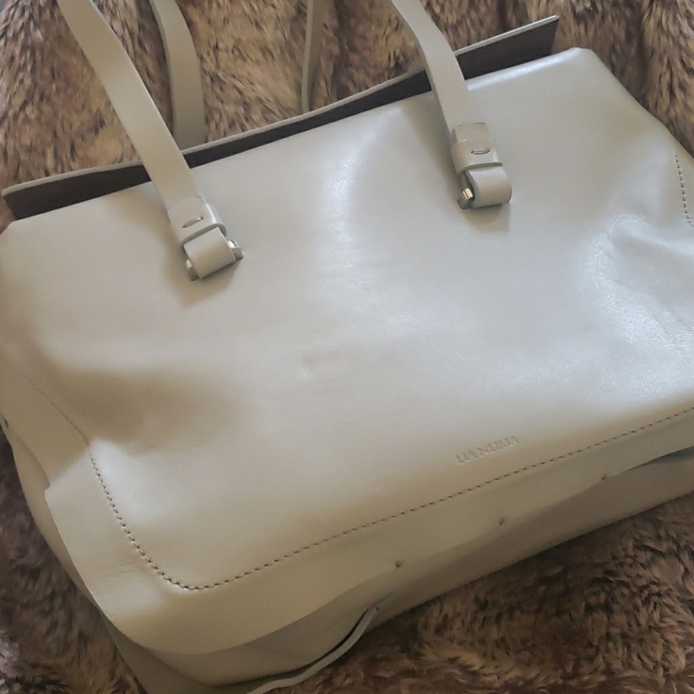 Lia Numa Grey Hand Bag/Tote